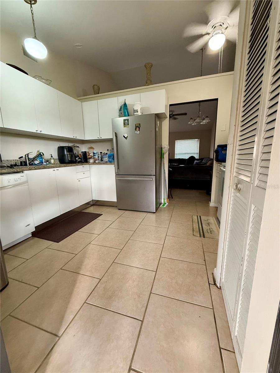 394 DOUGLAS WAY 72