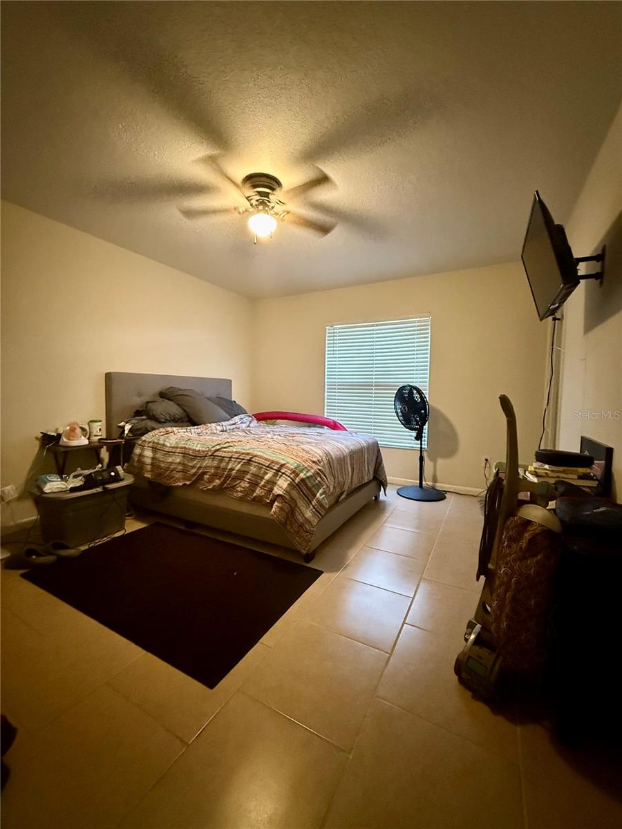 394 DOUGLAS WAY 72