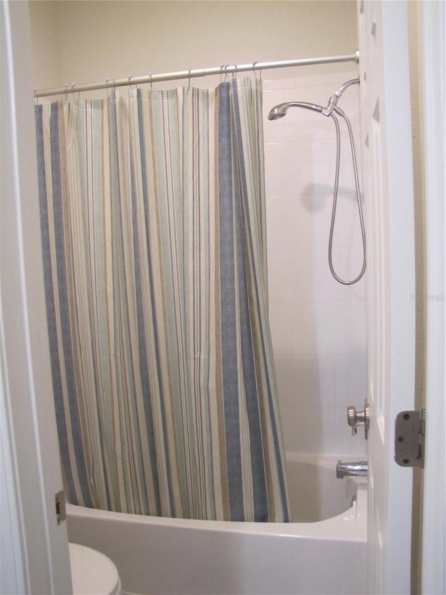 PARKRIDGE PH 33 & 19 - Residential Lease