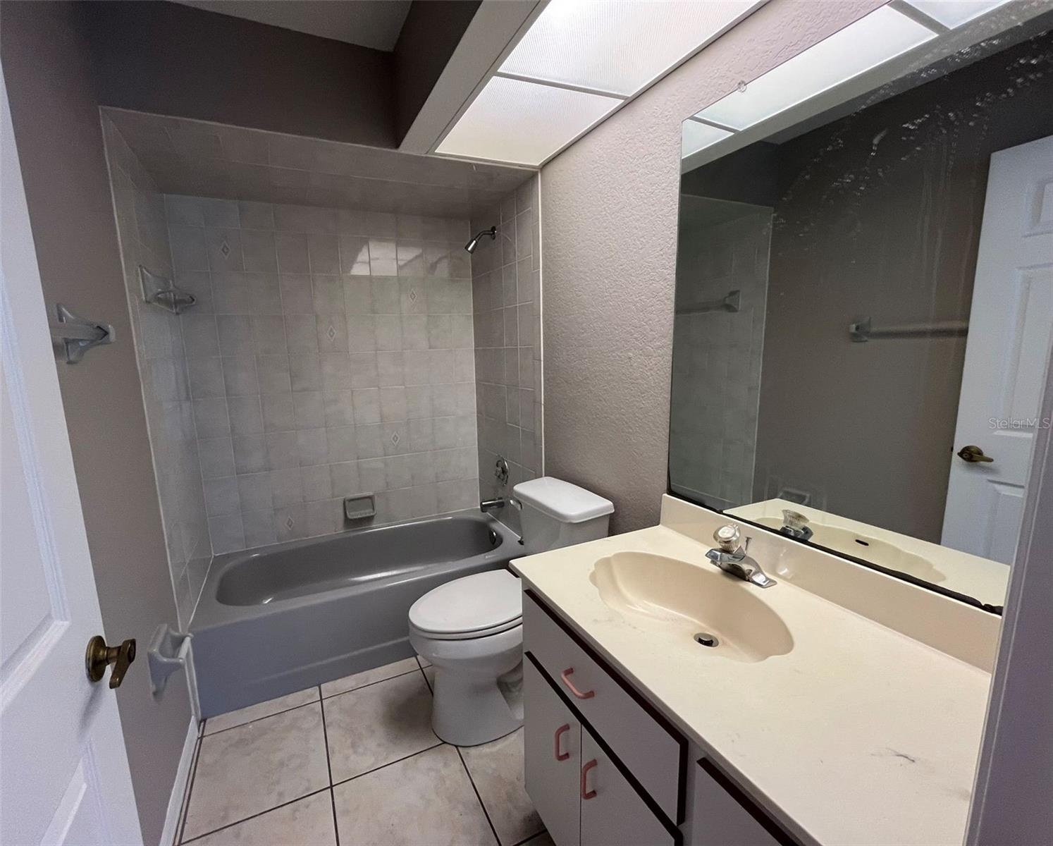 PORT CHARLOTTE SEC 037 - Residential Lease