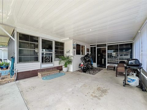 Tiny photo for 634 Misti Drive, Leesburg, FL 34788 (MLS # G5110425)