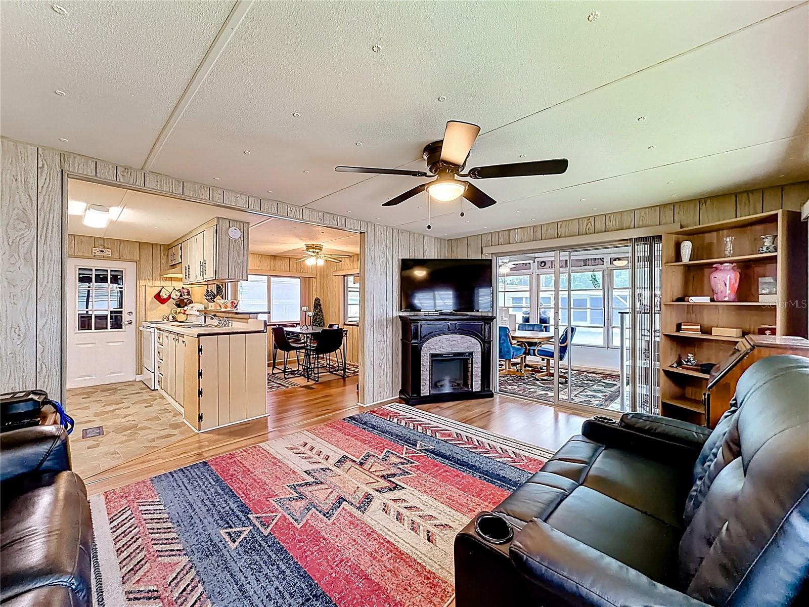 BONFIRE MOBILE HOME VILLAGE SUB - Residential