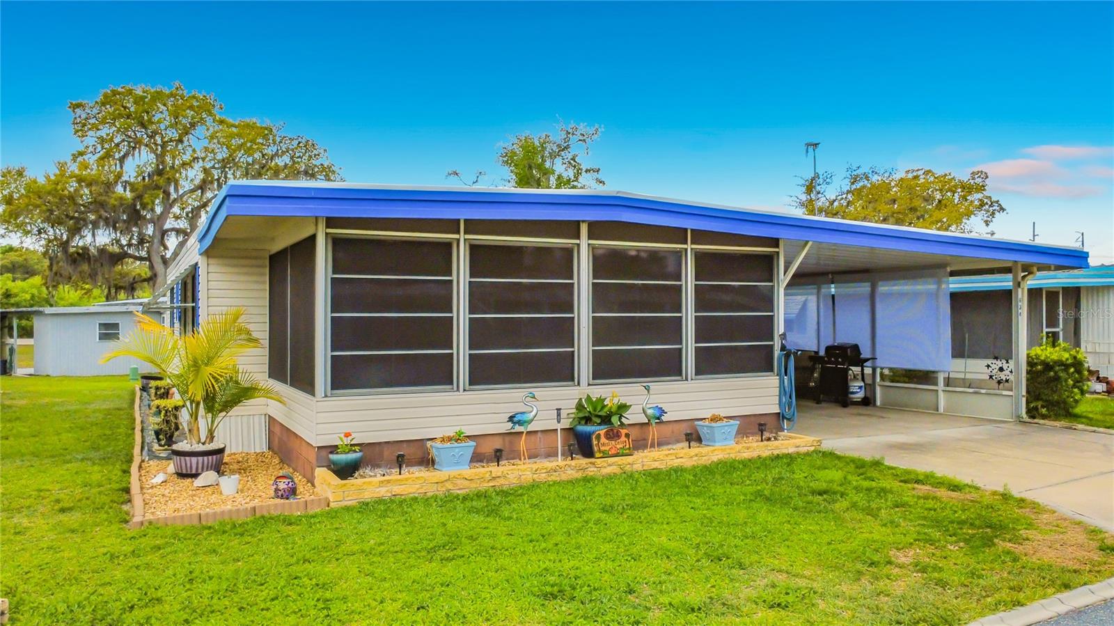 BONFIRE MOBILE HOME VILLAGE SUB - Residential