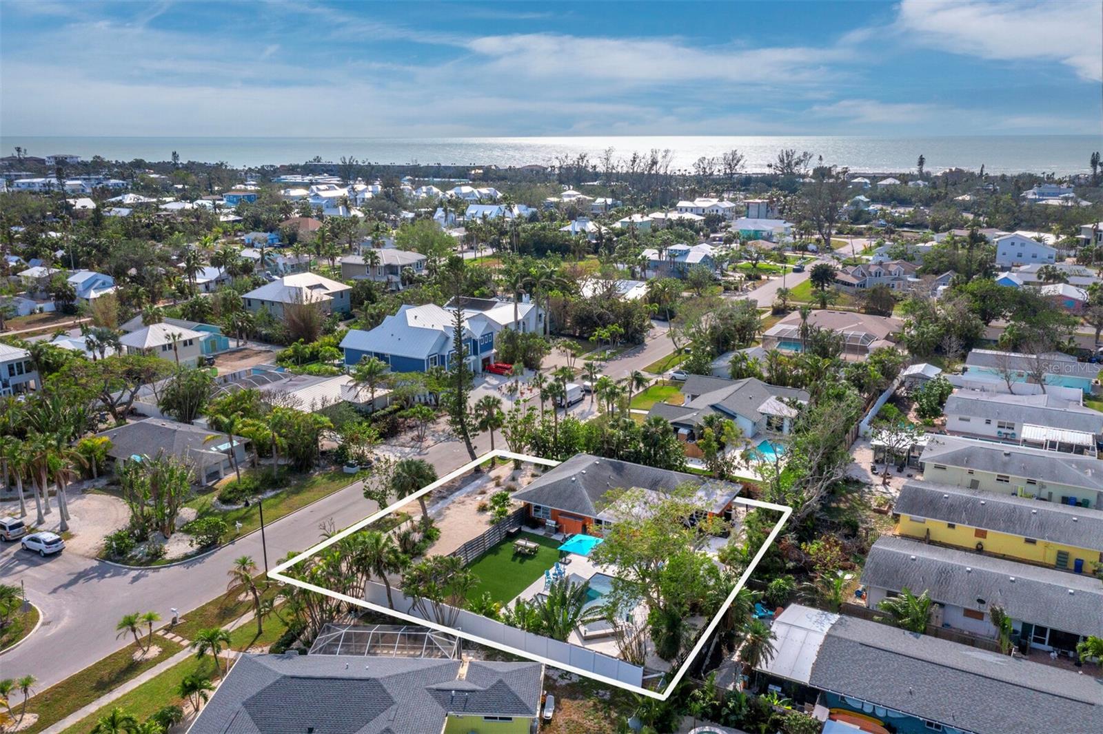 LONGBEACH ON LONGBOAT KEY - Residential