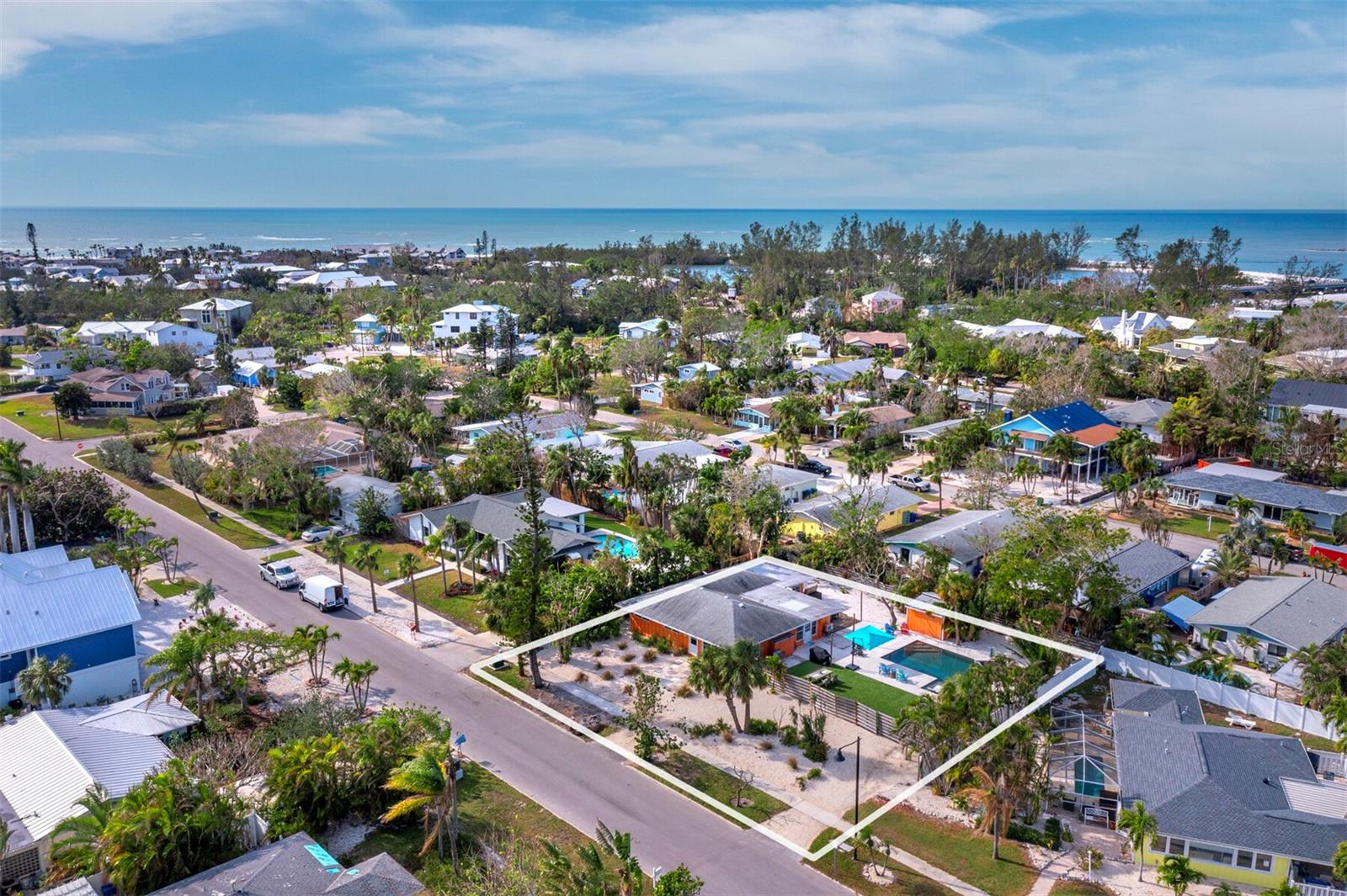 LONGBEACH ON LONGBOAT KEY - Residential