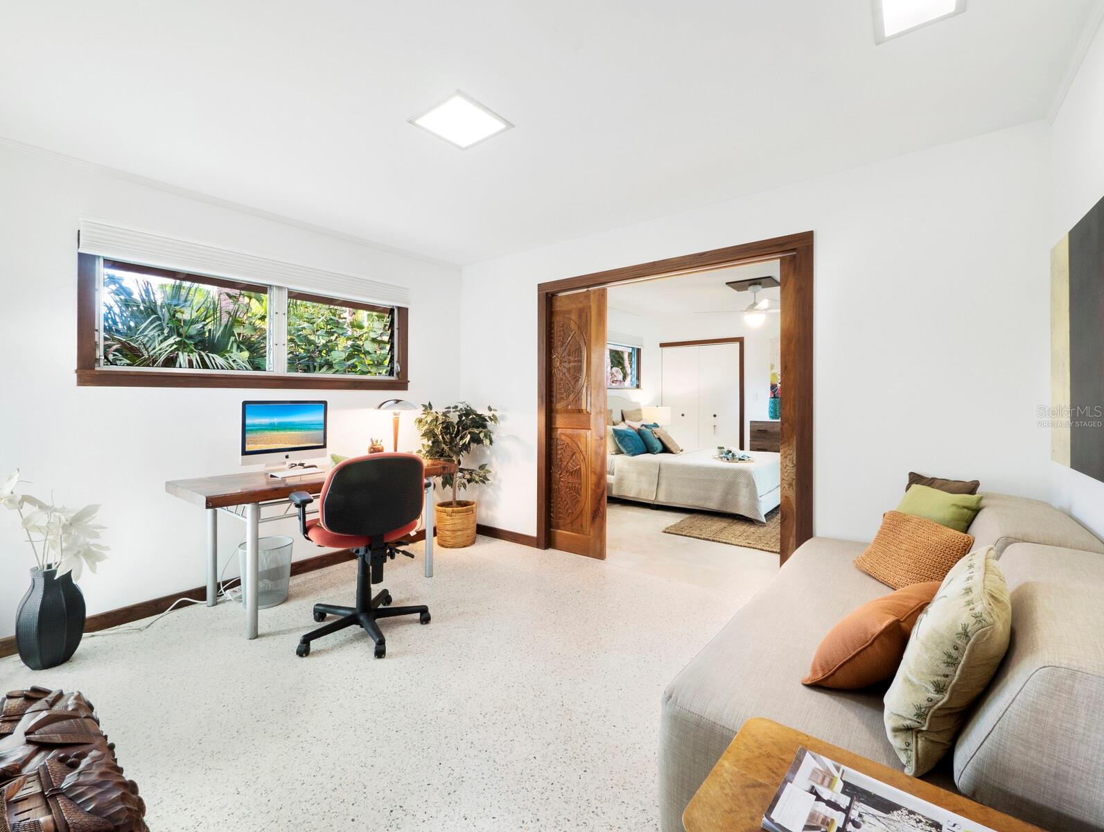 LONGBEACH ON LONGBOAT KEY - Residential