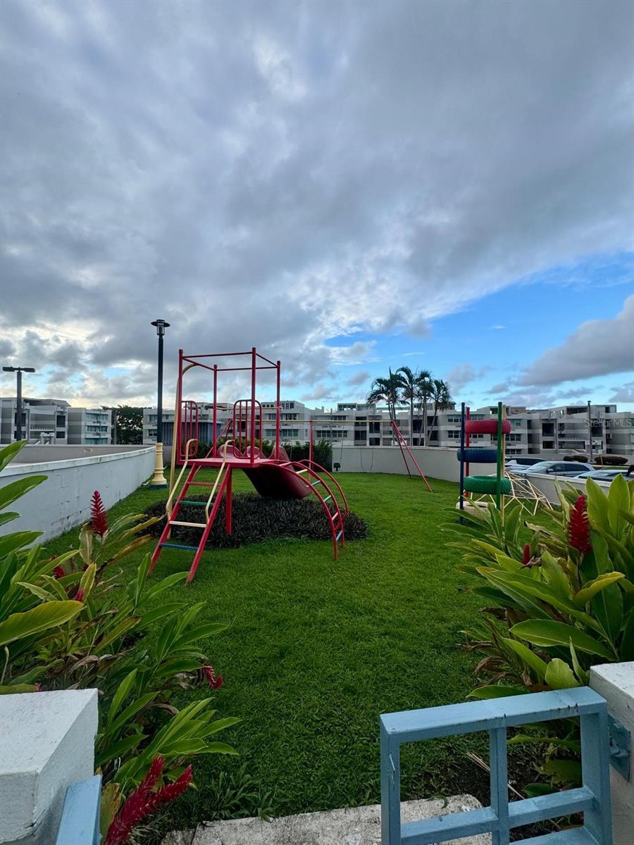 PORTALES DE PARQUE ESCORIAL - Residential