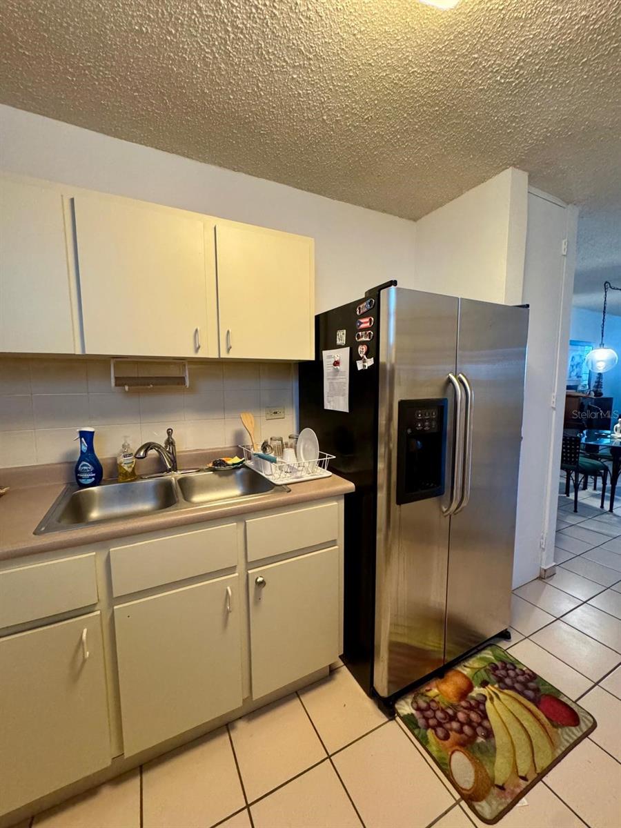 24 BOULVARD DE LA MEDIA LUNA E 5301