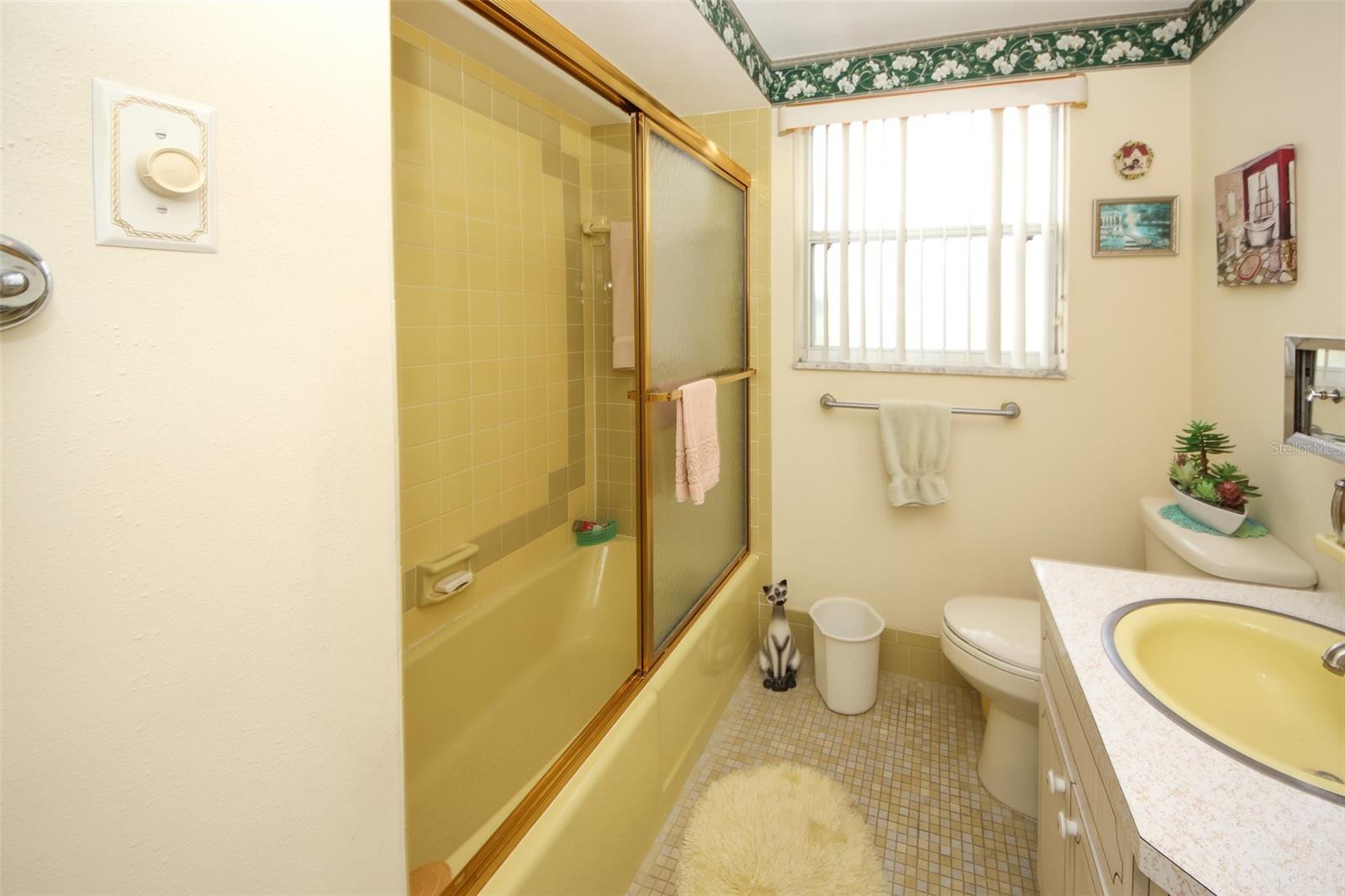 JASMINE LAKES - Residential