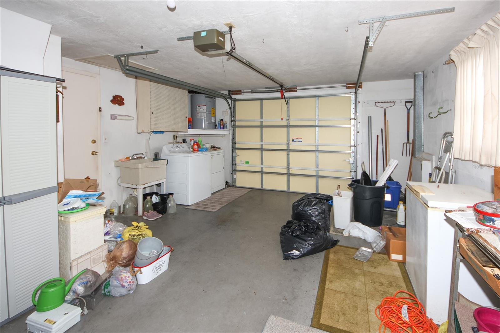 JASMINE LAKES - Residential