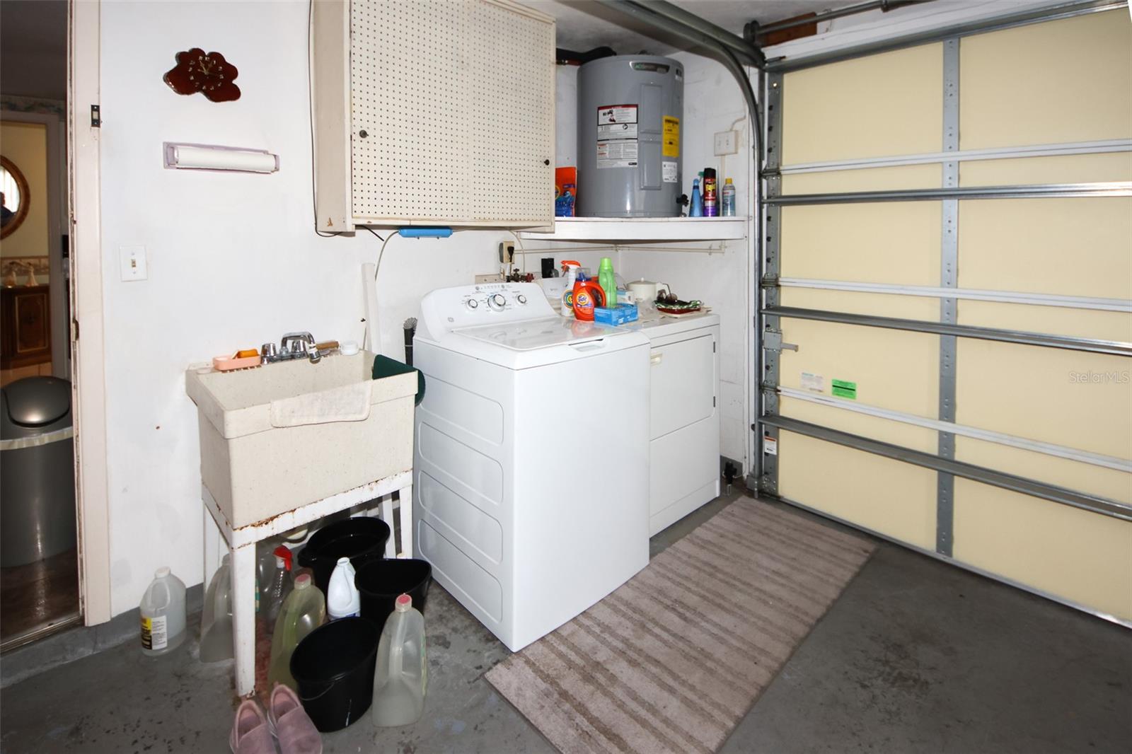 JASMINE LAKES - Residential