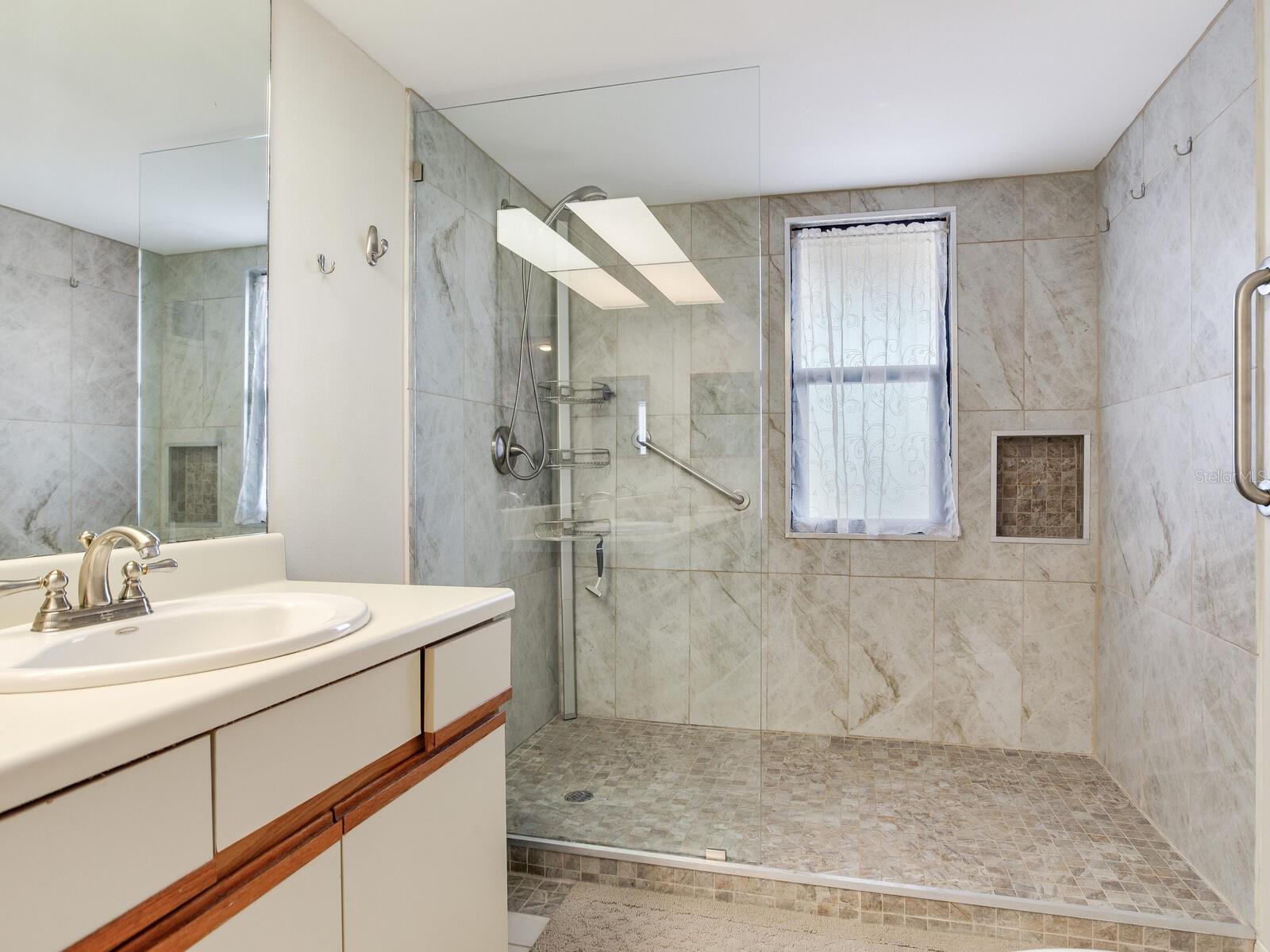 GULF FRONT LAGOON CONDO - Residential