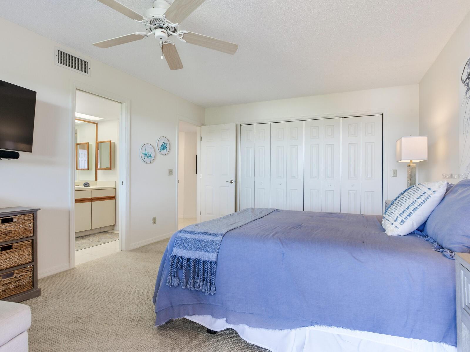 GULF FRONT LAGOON CONDO - Residential