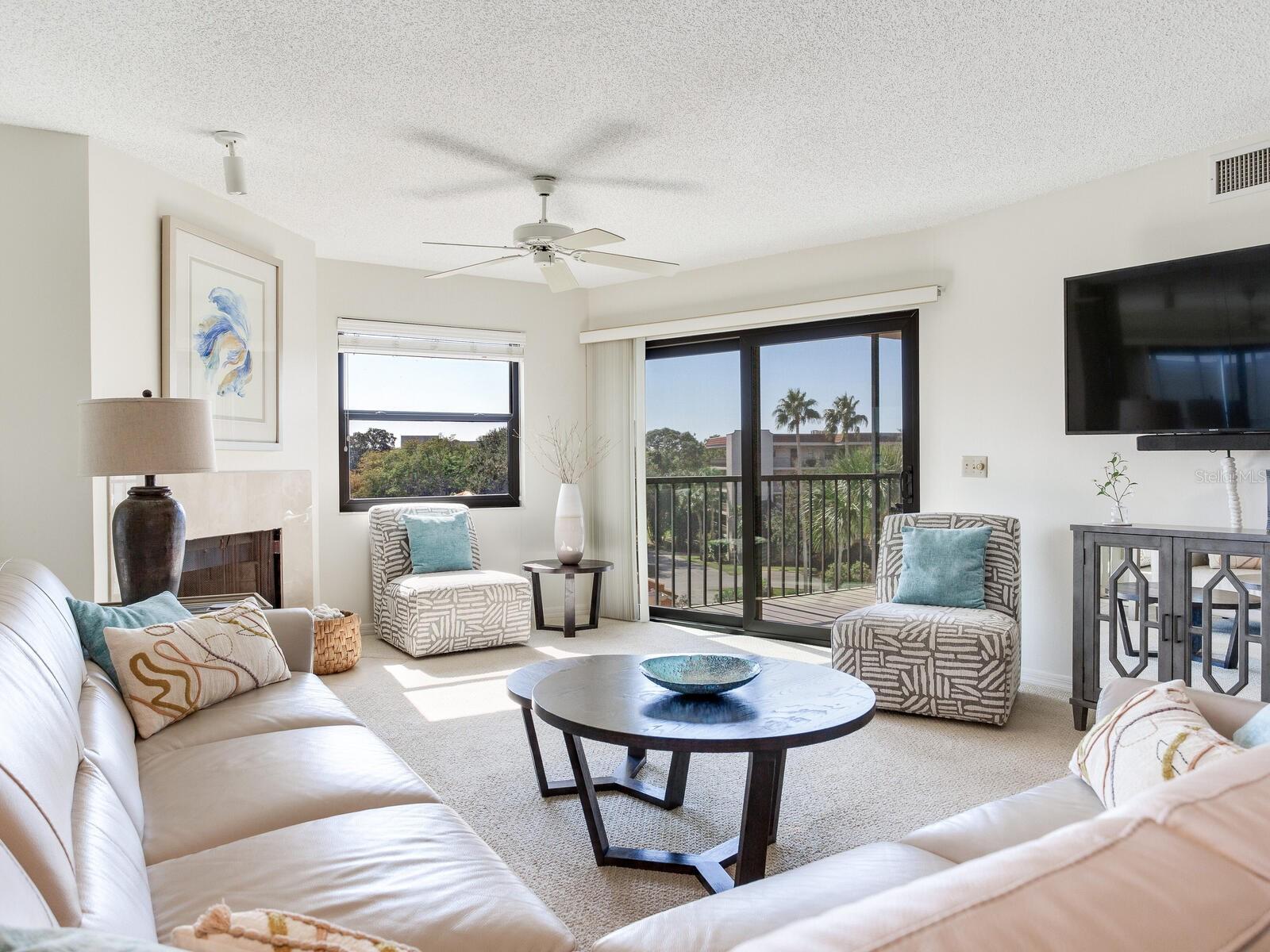 GULF FRONT LAGOON CONDO - Residential