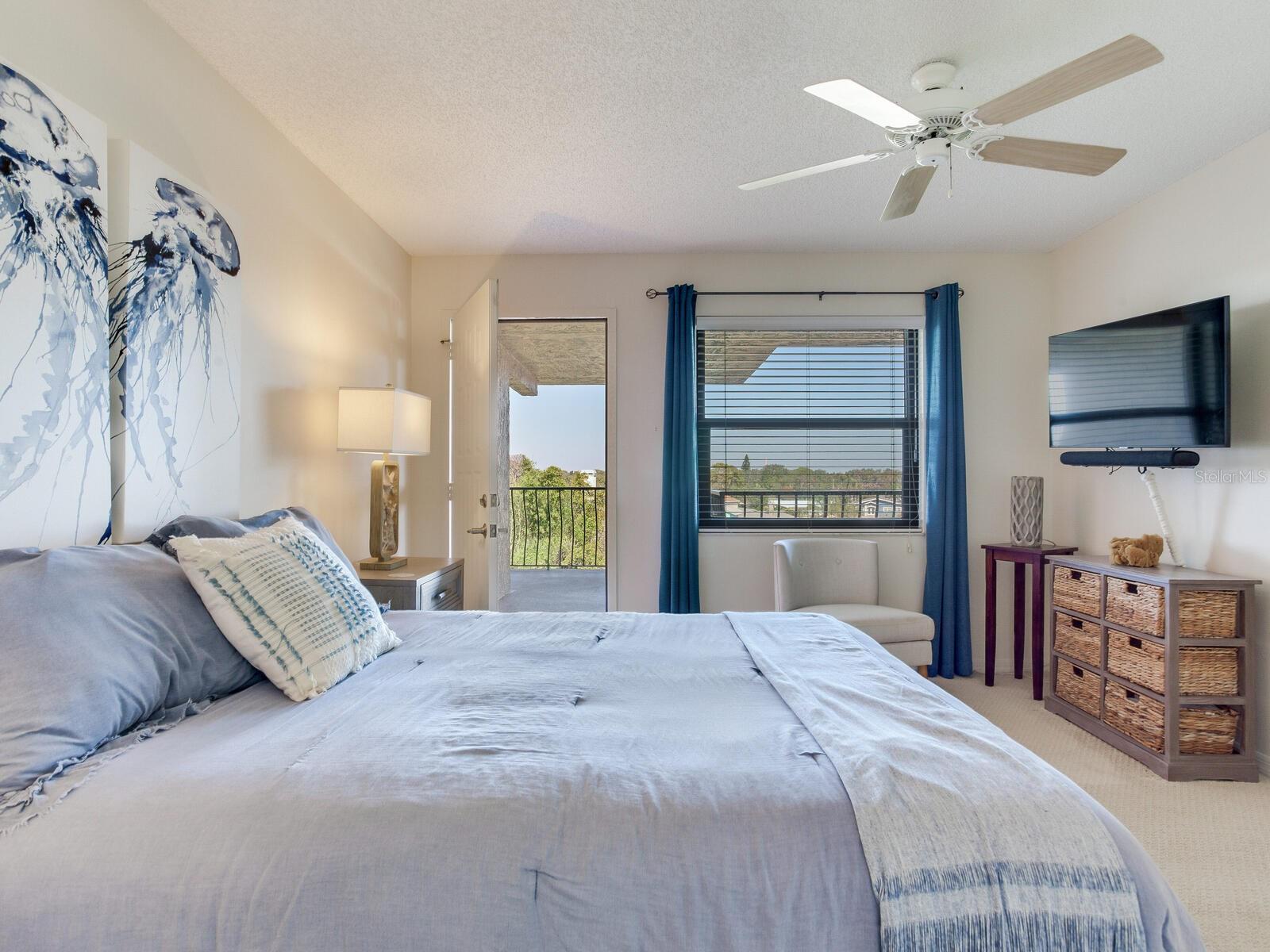 GULF FRONT LAGOON CONDO - Residential