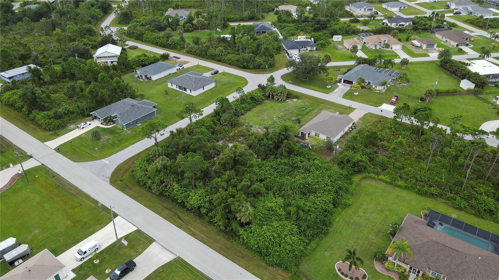 6130 DAVID BOULEVARD, PORT CHARLOTTE, FL, 33981 1 6130 DAVID BOULEVARD