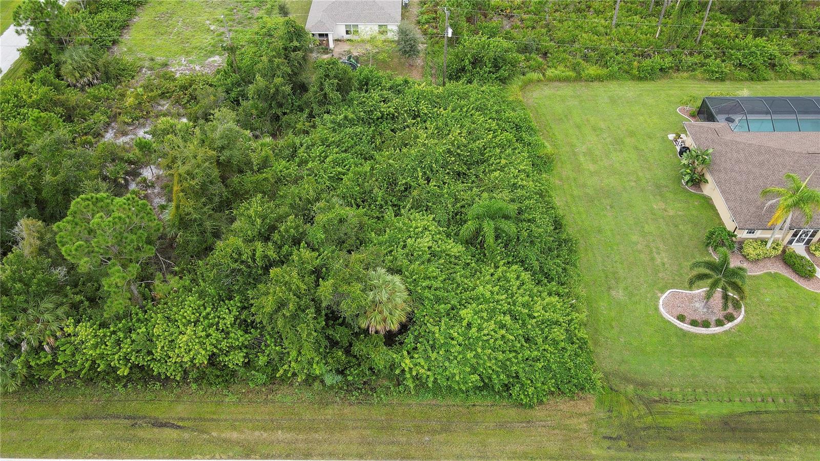 6130 DAVID BOULEVARD, PORT CHARLOTTE, FL, 33981 3 6130 DAVID BOULEVARD