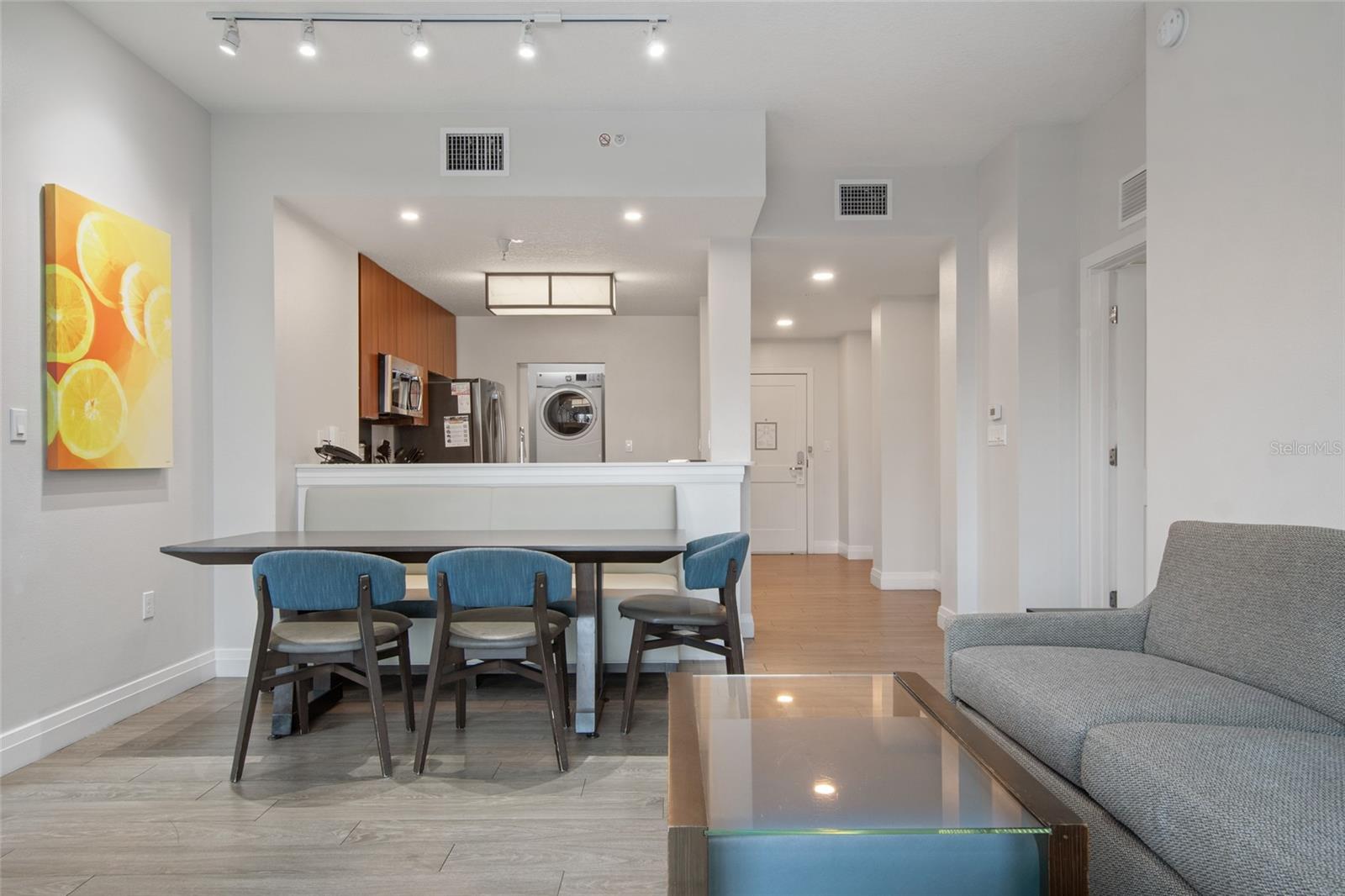 GROVE RESIDENCE & SPA HOTEL CONDO II - Residential