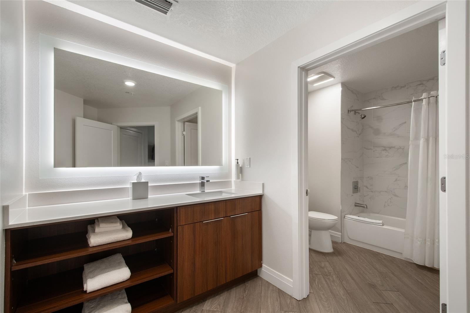 GROVE RESIDENCE & SPA HOTEL CONDO II - Residential