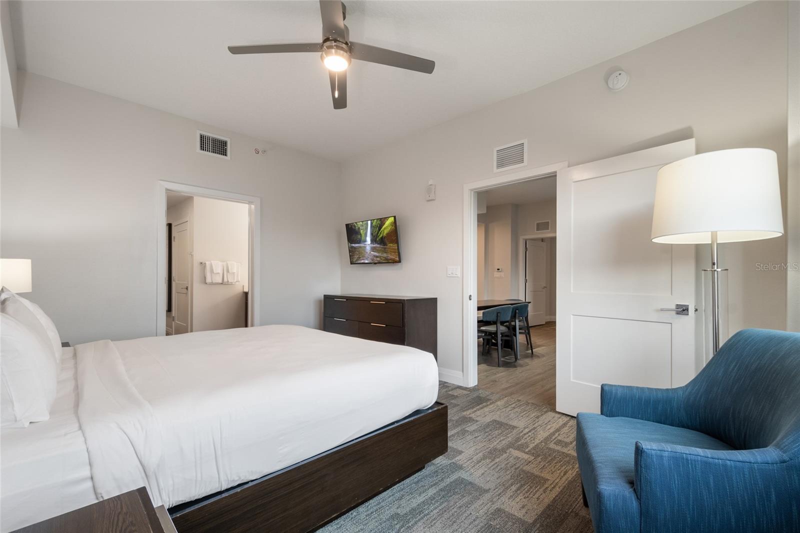 GROVE RESIDENCE & SPA HOTEL CONDO II - Residential