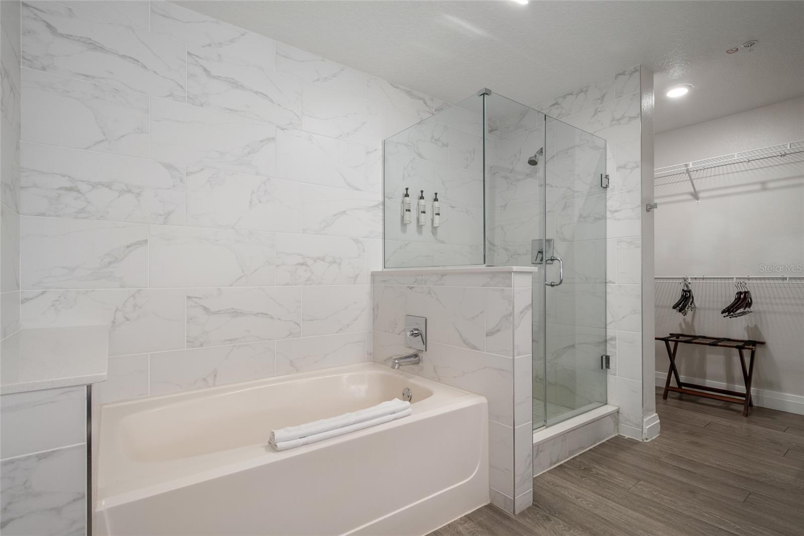 GROVE RESIDENCE & SPA HOTEL CONDO II - Residential