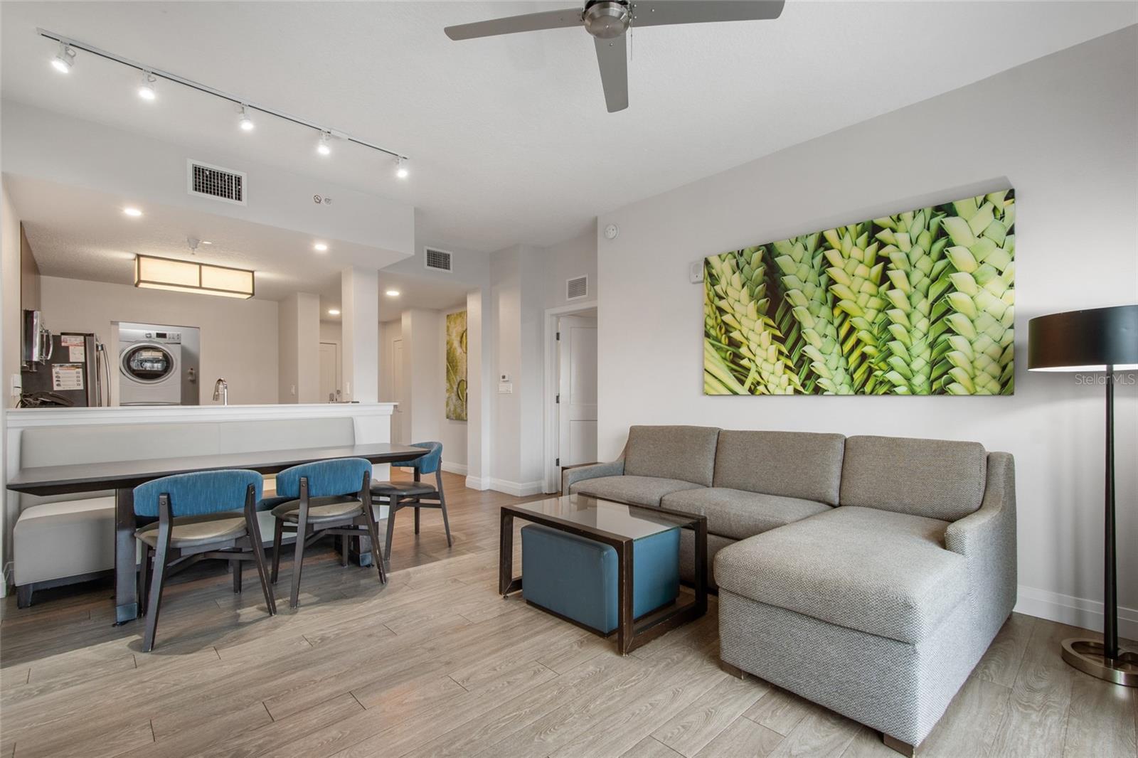 GROVE RESIDENCE & SPA HOTEL CONDO II - Residential