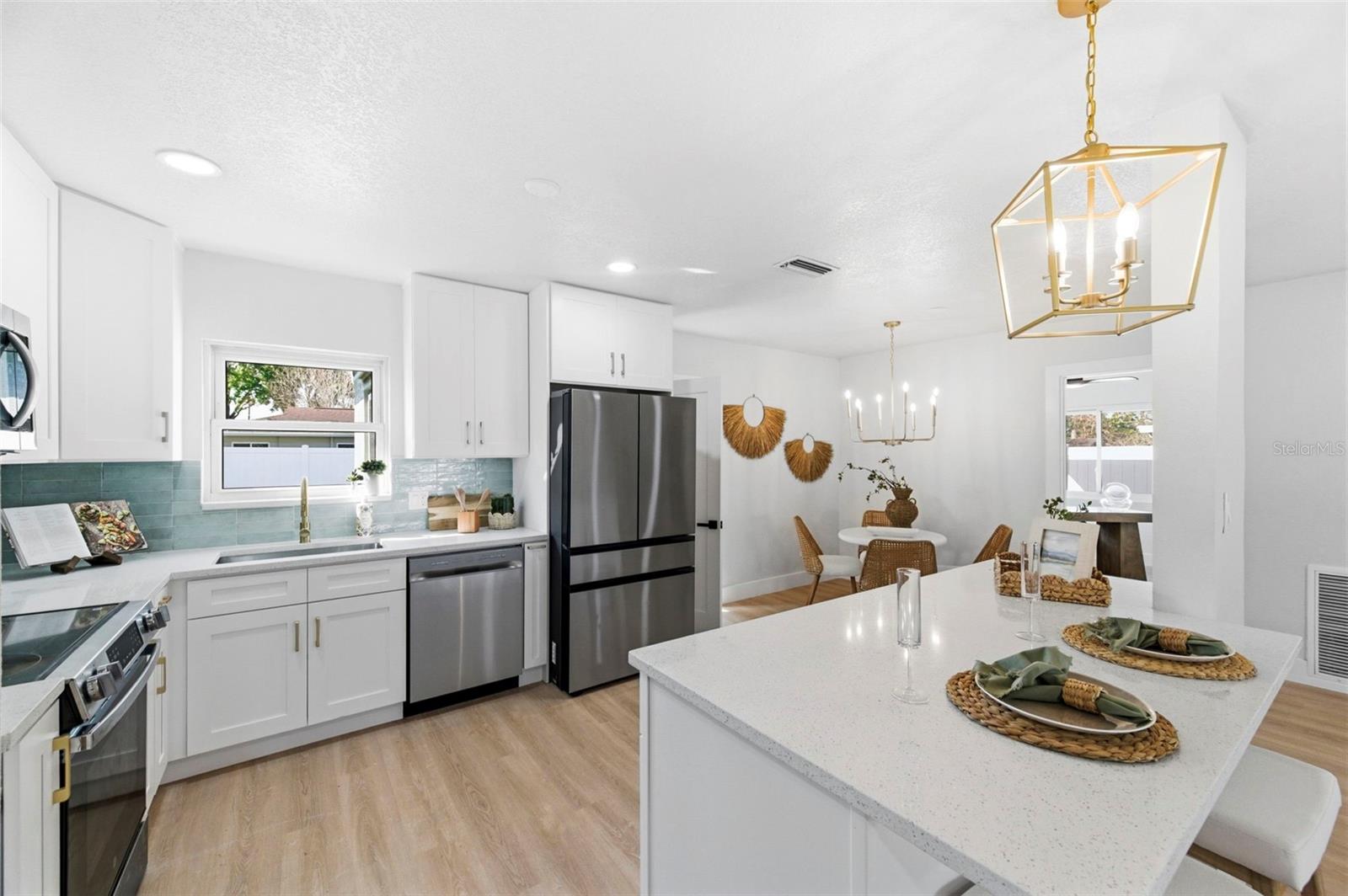 BRENTWOOD HEIGHTS 3RD ADD - Residential