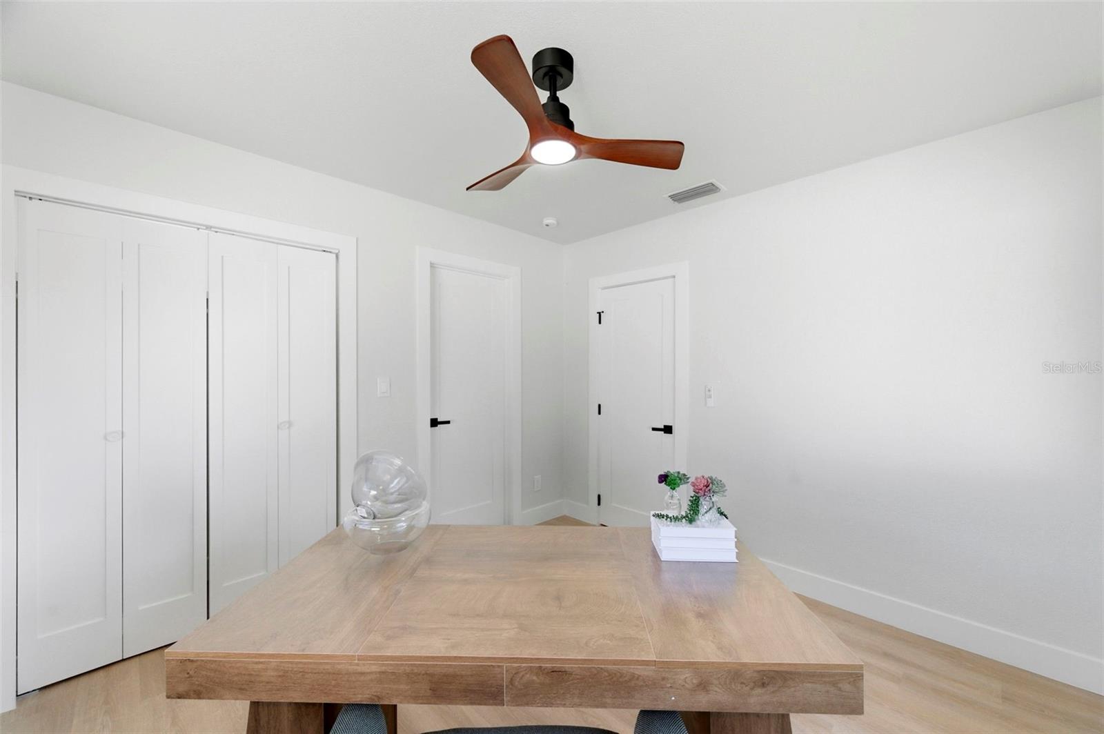 BRENTWOOD HEIGHTS 3RD ADD - Residential