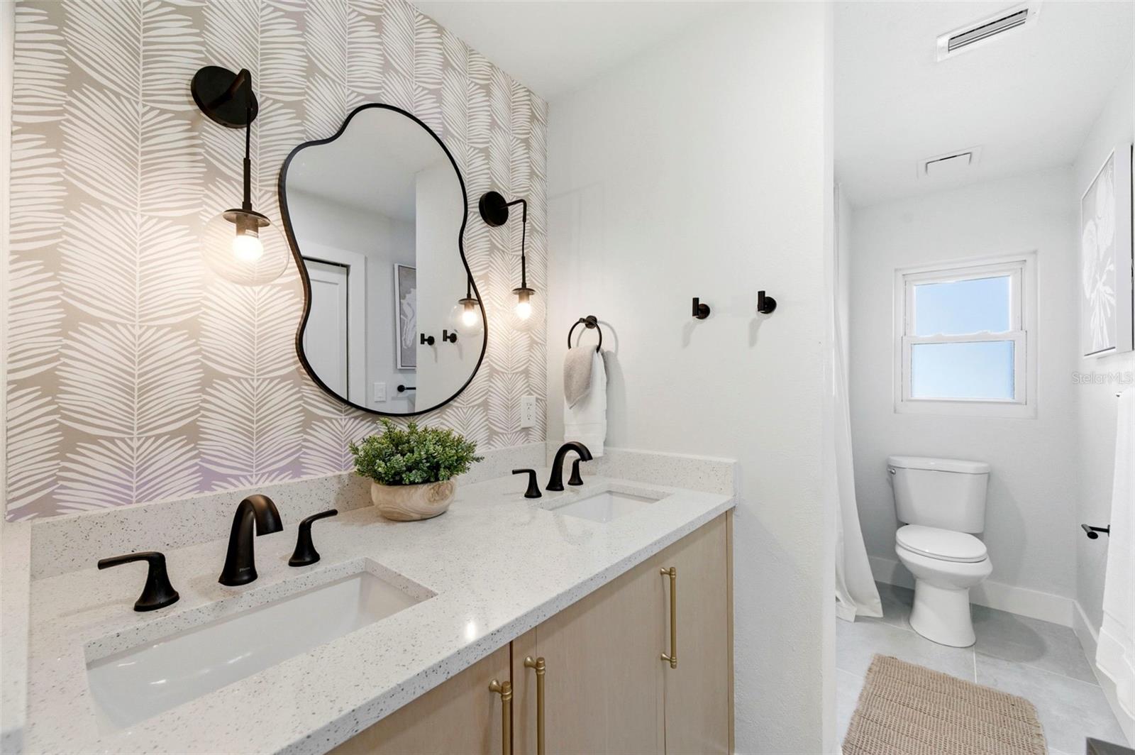 BRENTWOOD HEIGHTS 3RD ADD - Residential