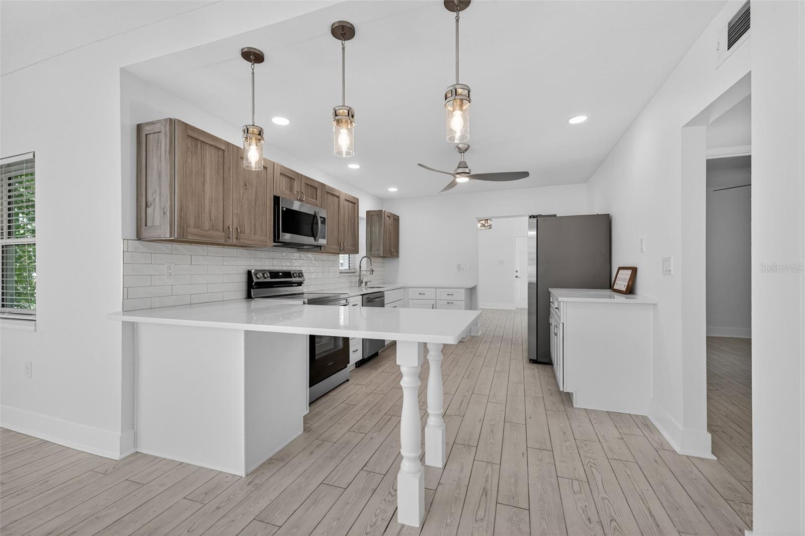 BOCA CEIGA PARK - Residential Lease