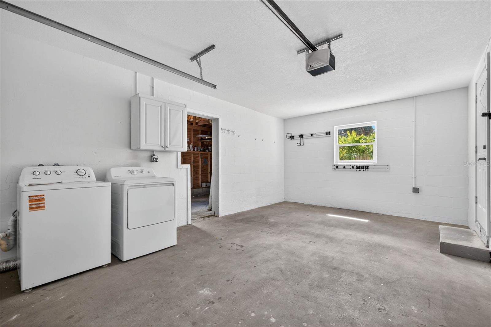 BOCA CEIGA PARK - Residential Lease