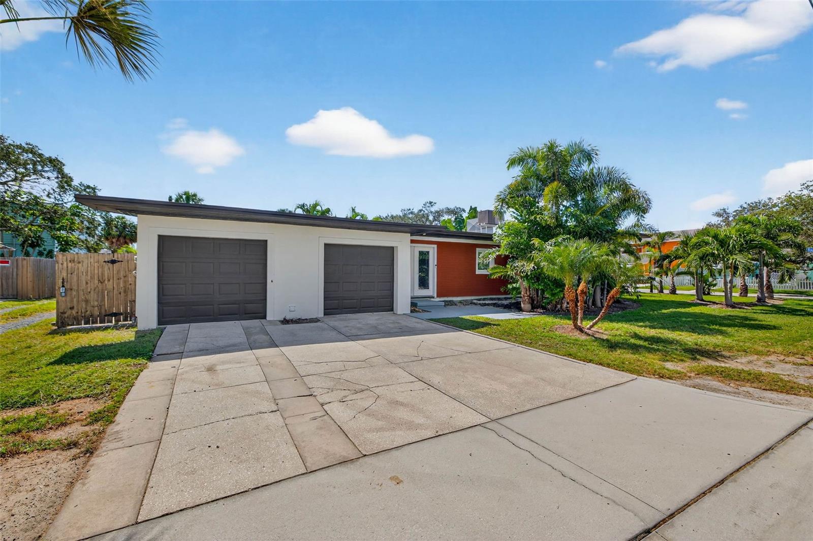 BOCA CEIGA PARK - Residential Lease