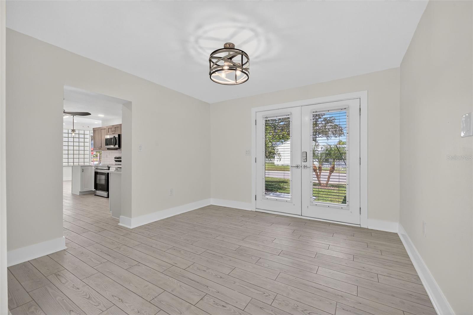 BOCA CEIGA PARK - Residential Lease