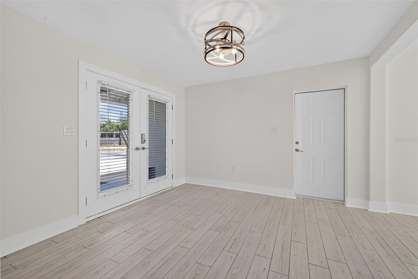 BOCA CEIGA PARK - Residential Lease