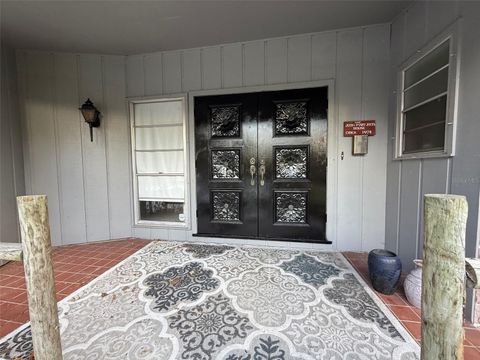 Photo of 15300 Lake Iola Road, Dade City, FL 33523 (MLS # L4960073)