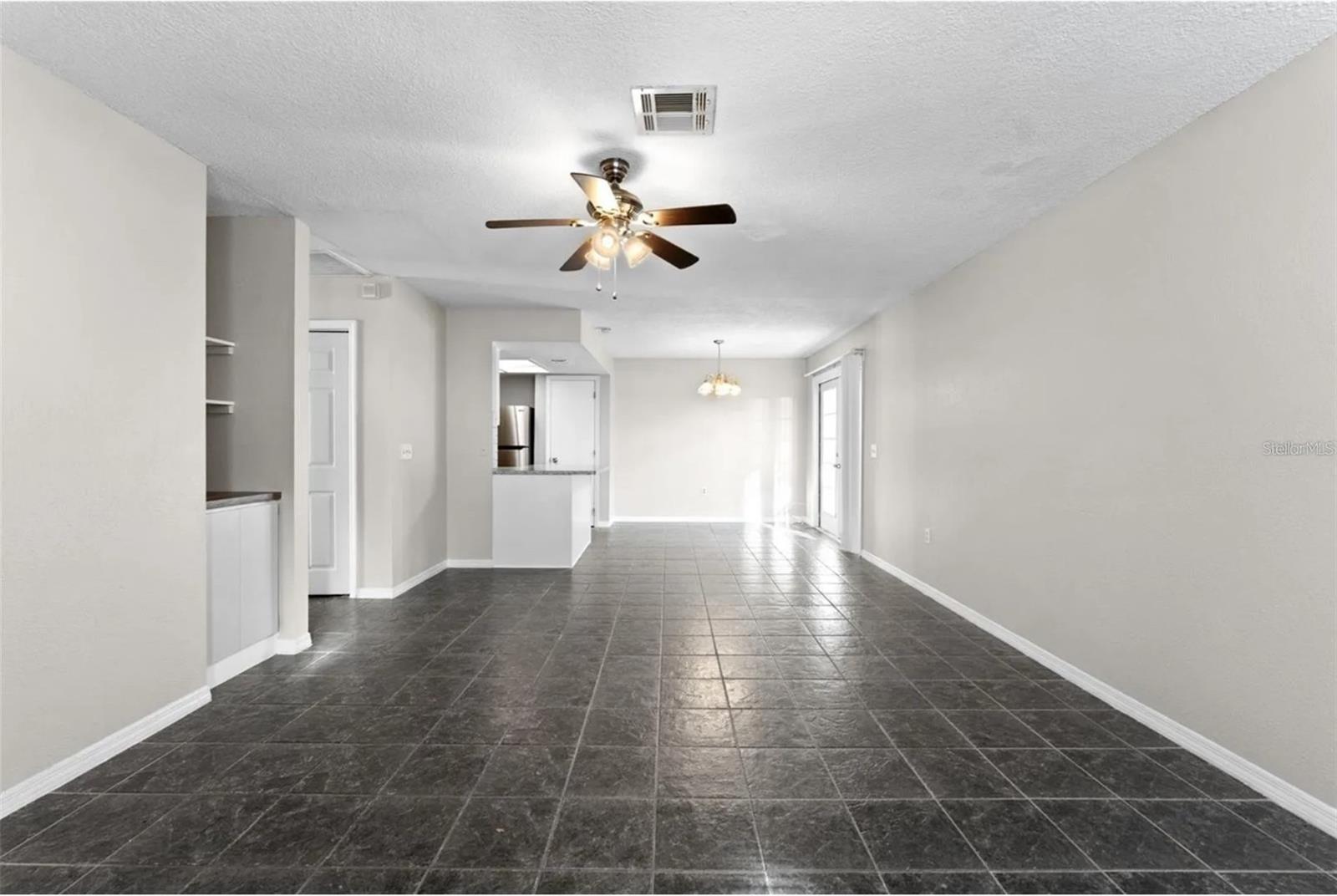 4418-4416 HIGHLAND LANE
