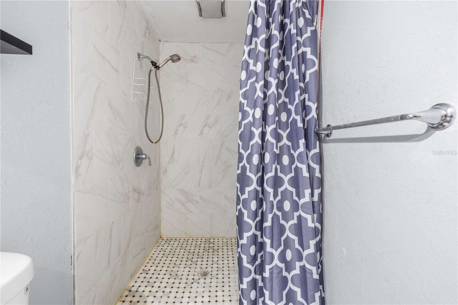 BENJAMINS 4TH ADD - Residential