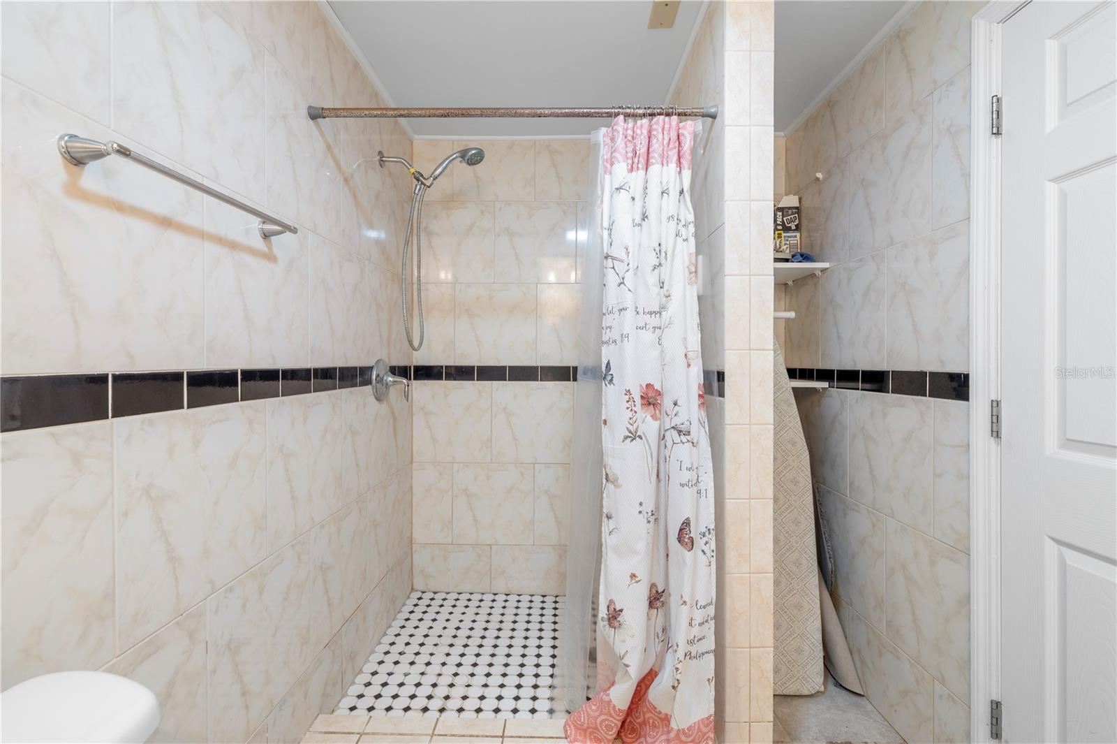 BENJAMINS 4TH ADD - Residential