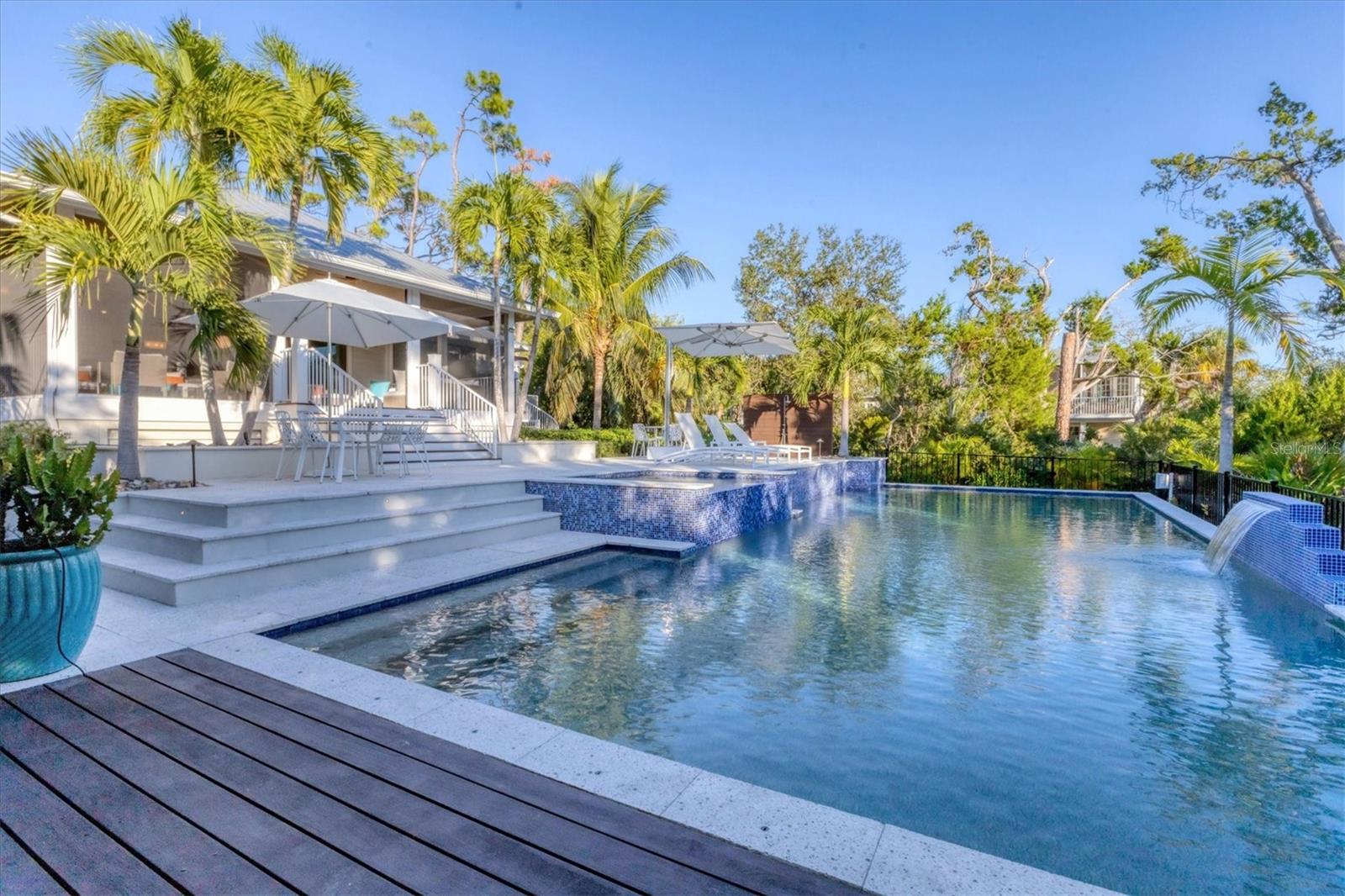 EAGLE POINT CLUB - Residential