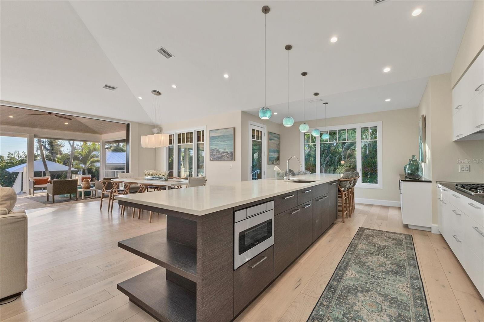 EAGLE POINT CLUB - Residential