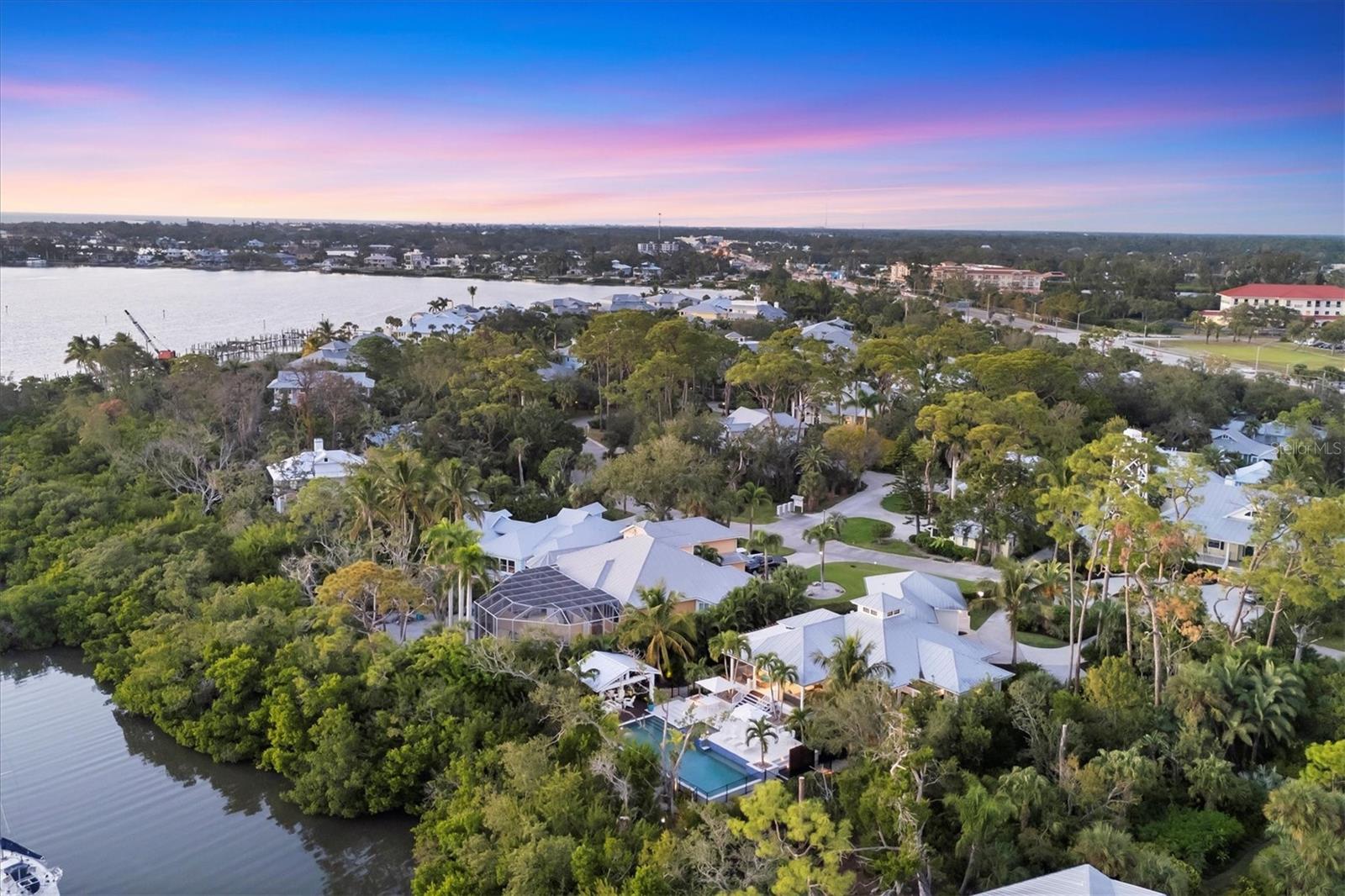 EAGLE POINT CLUB - Residential