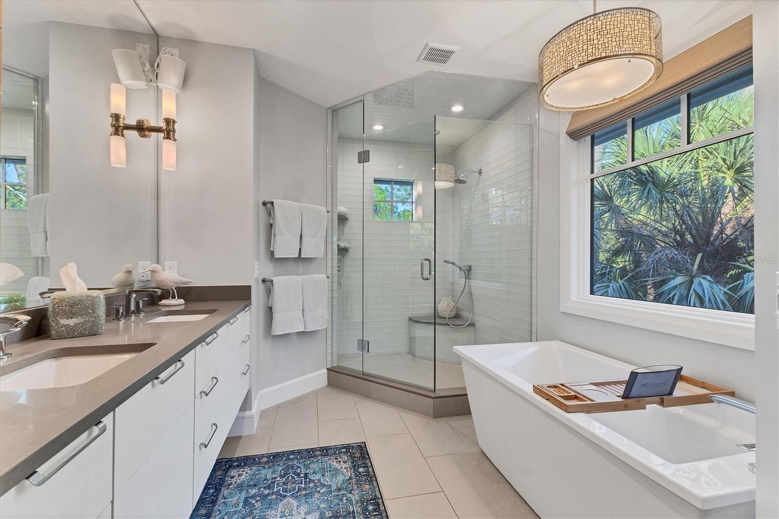 EAGLE POINT CLUB - Residential