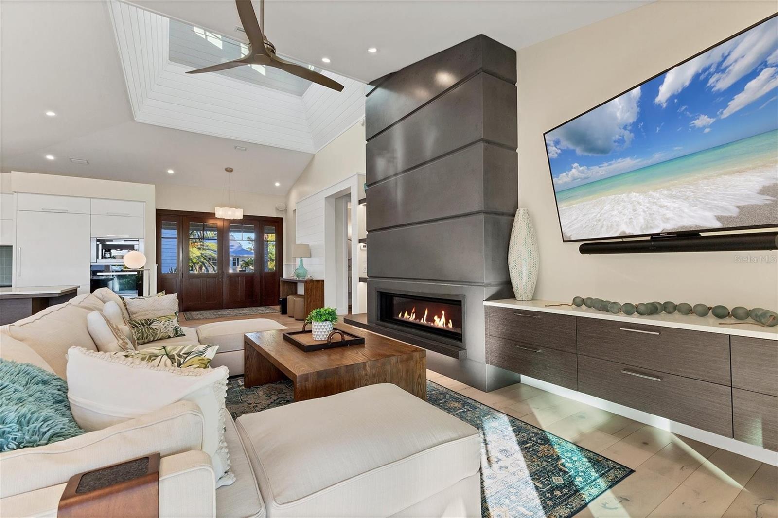 EAGLE POINT CLUB - Residential