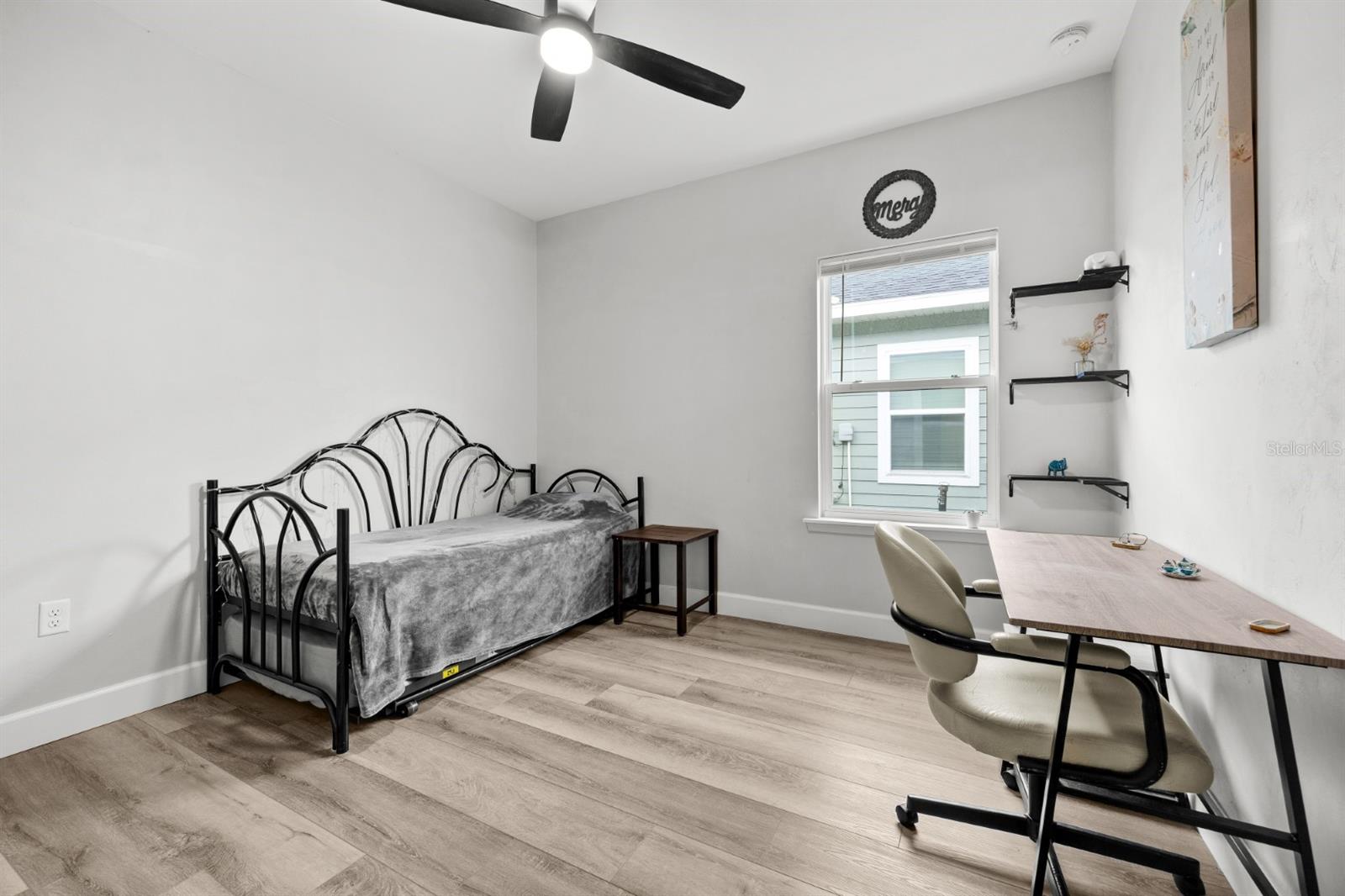 GRAND OAKS AT TOWER PH 2 PB 37 PG 63 - Residential