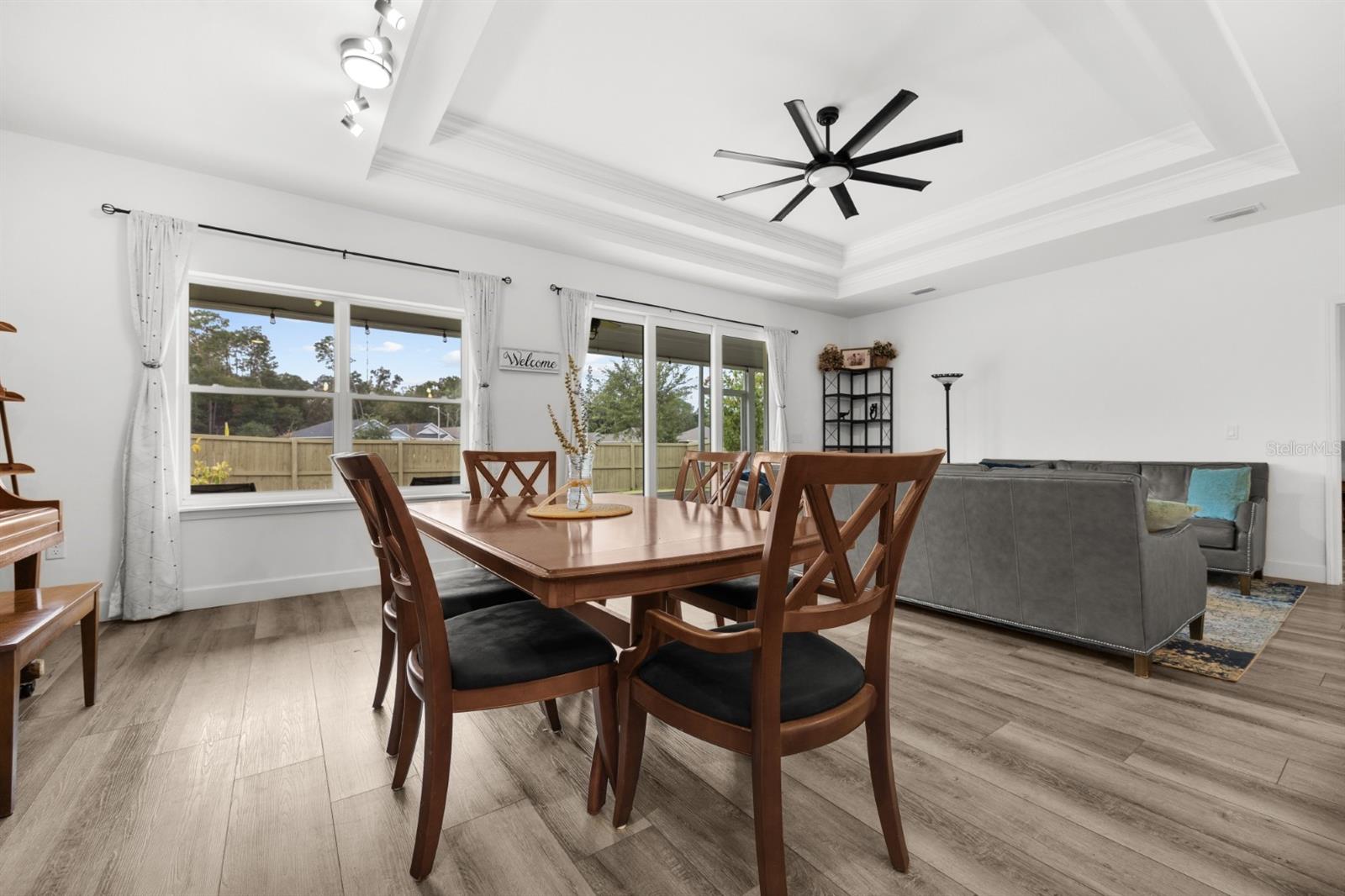 GRAND OAKS AT TOWER PH 2 PB 37 PG 63 - Residential