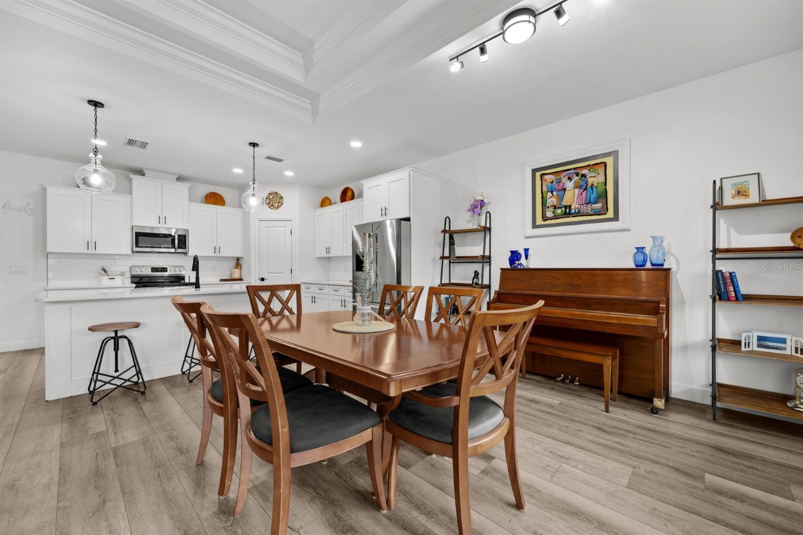 GRAND OAKS AT TOWER PH 2 PB 37 PG 63 - Residential