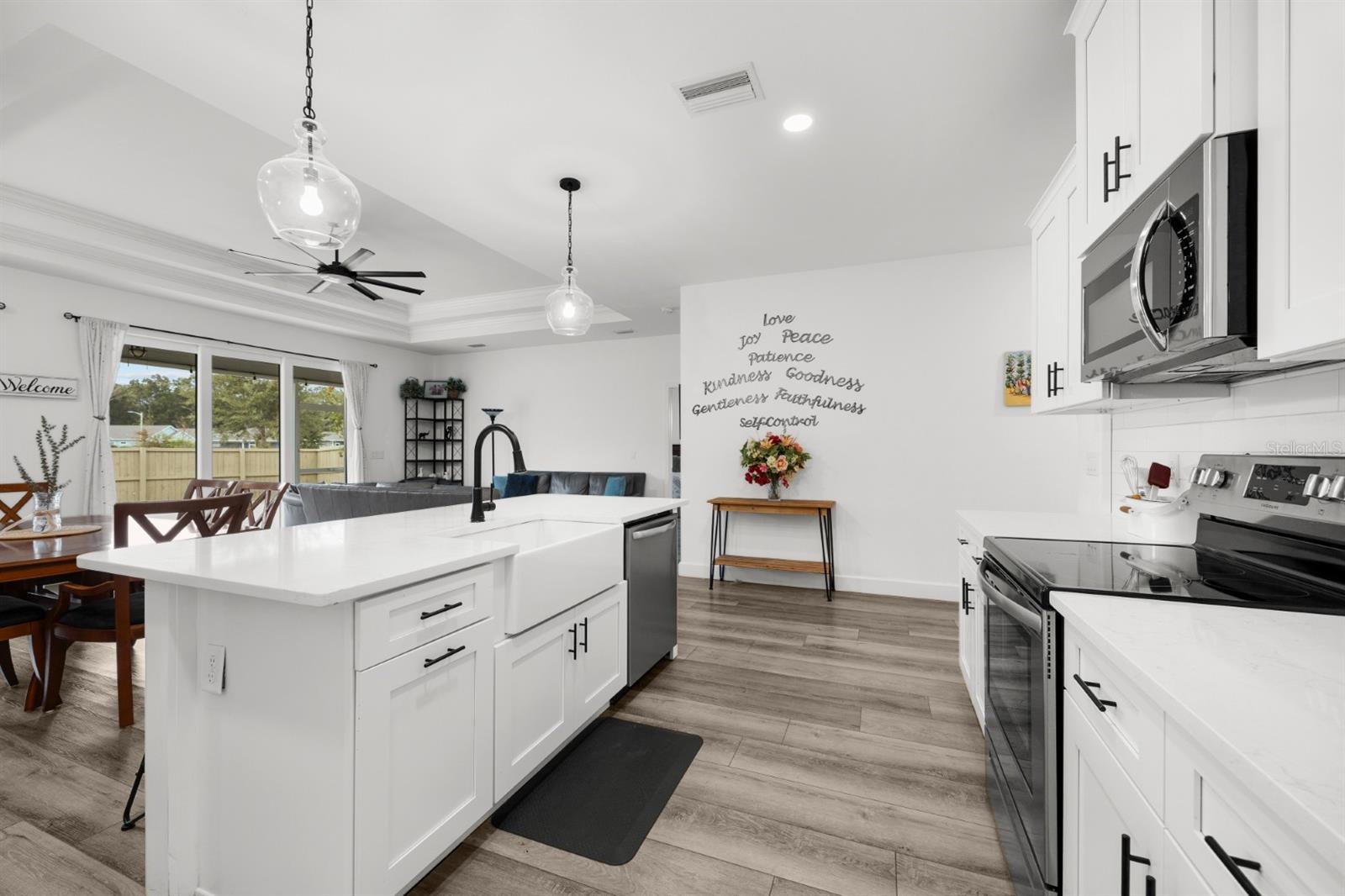 GRAND OAKS AT TOWER PH 2 PB 37 PG 63 - Residential