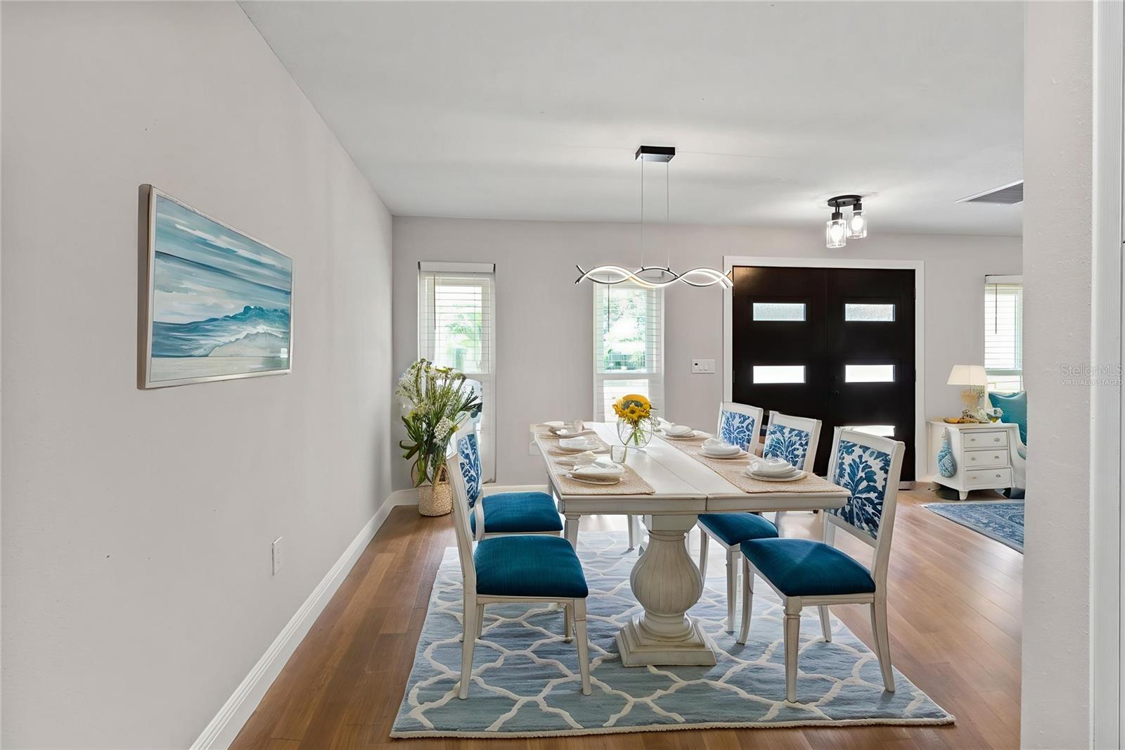COLONIAL TERRACE - Residential