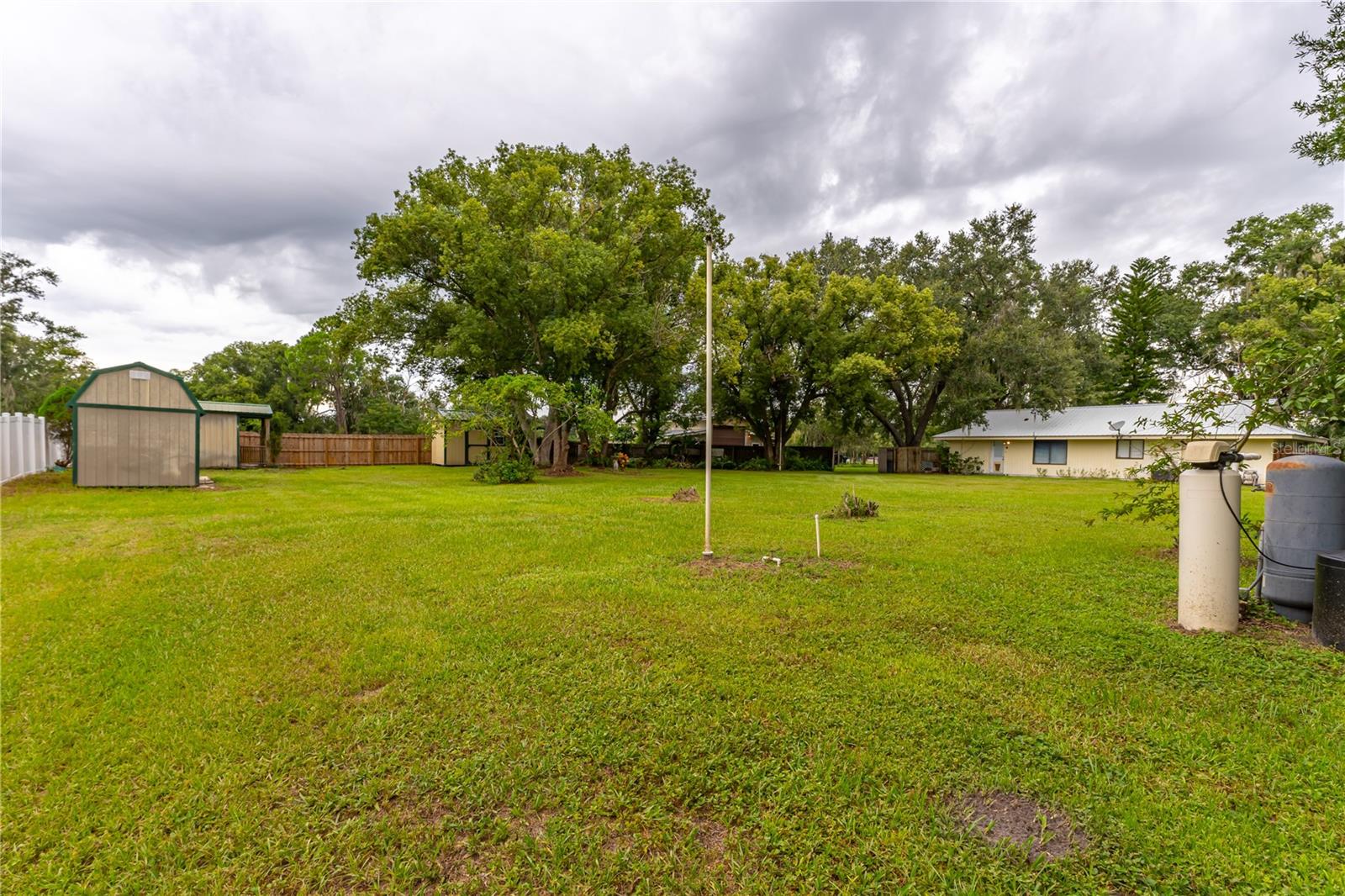 9349 EDISON ROAD