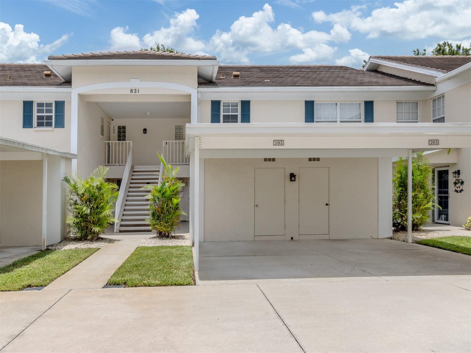 821 MONTROSE DRIVE 103